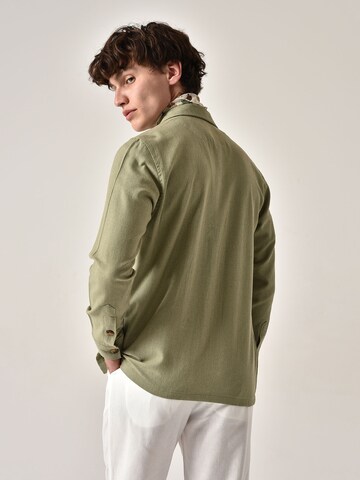 Coupe regular Chemise Antioch en vert