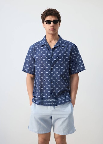 MANGO MAN Regular fit Button Up Shirt 'Comino' in Blue: front