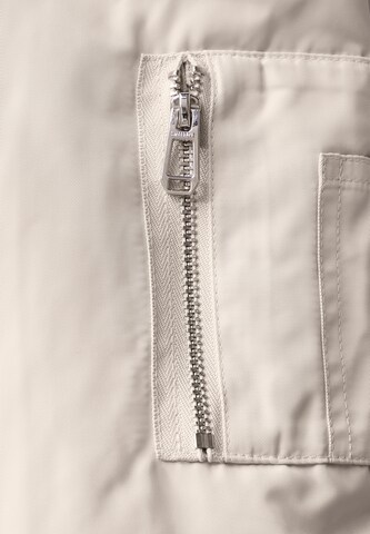 Street One Studio Schimmernder Blouson in Beige