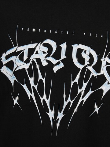 Bershka T-Shirt in Schwarz