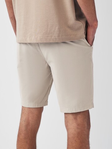 regular Pantaloni chino di Next in beige