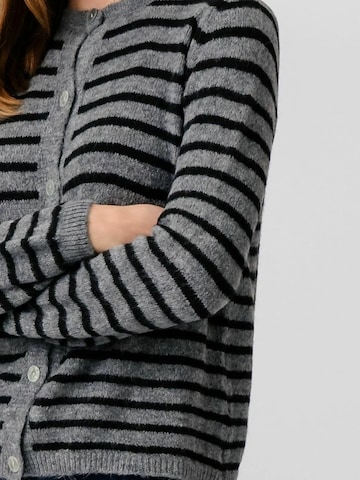 Pullover ' Crizette Striped ' di TEESHOPPEN in nero