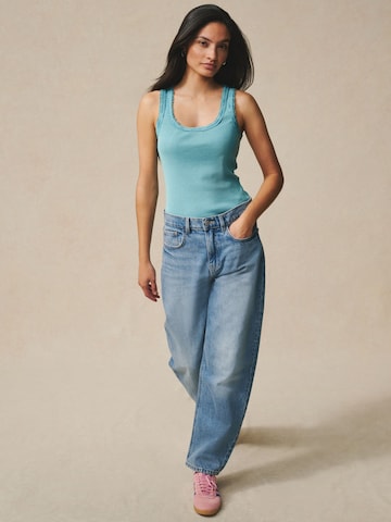 Next Топ в Синий