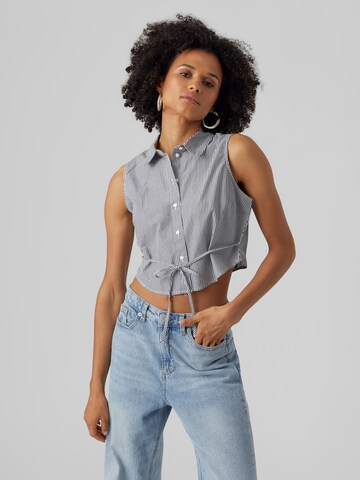 Vero Moda Petite Bluse 'CORA' in Blau: predná strana