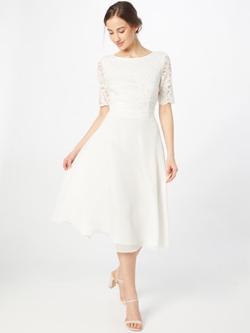Vera Mont Коктейльное платье в Белый