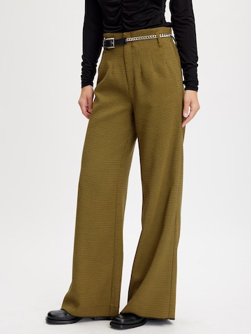 Wide Leg Pantalon à pince 'Fraya' Gestuz en vert : devant