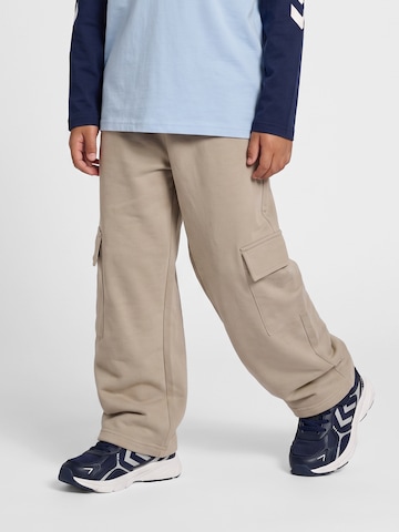 Hummel Loosefit Broek 'TIMMI ' in Beige: voorkant