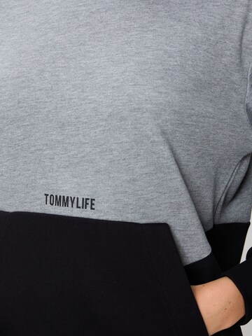 Tommy Life Sweatshirt in Grijs