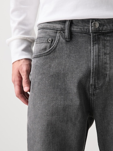 Next Regular Jeans i grå
