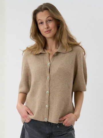 TEESHOPPEN Sweater ' Alba ' in Beige: front