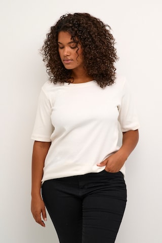 Maglietta 'Carina' di KAFFE CURVE in bianco: frontale