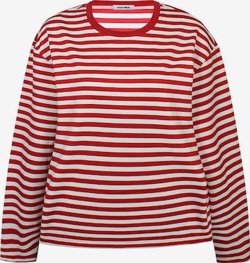 Made Public Shirts 'Alicia 026' i rød: forside