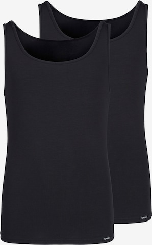 Skiny Undershirt in Black: front