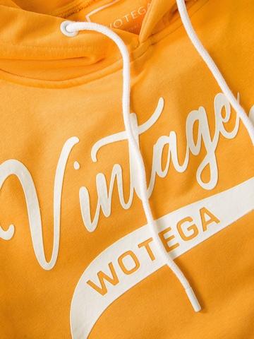 WOTEGA Sweatshirt 'WT Star' in Yellow