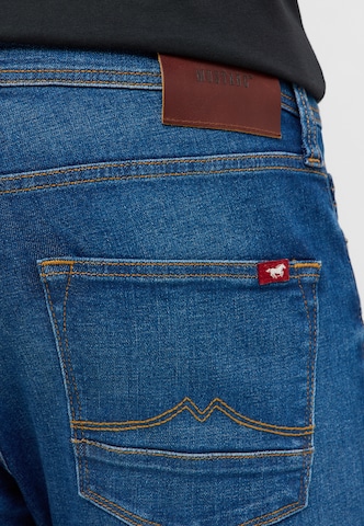 MUSTANG Slimfit Jeans ' Style Vegas ' in Blau