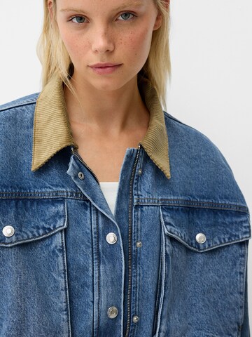 Bershka Overgangsjakke i blå