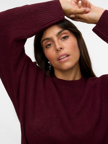 Vero Moda Curve Pullover 'VMCBoom' in Rot