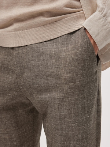 SELECTED HOMME Regular Pleated Pants 'Oasis' in Grey