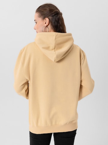 Jacey Quinn Sweatshirt in Beige