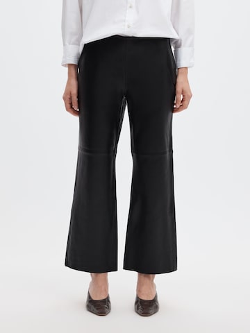 SELECTED Flared Trousers in Black: front