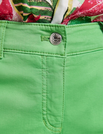 GERRY WEBER Regular Jeans in Groen