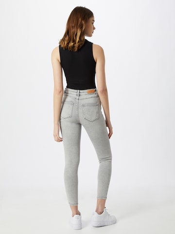 Skinny Jeans 'Mila' di ONLY in grigio