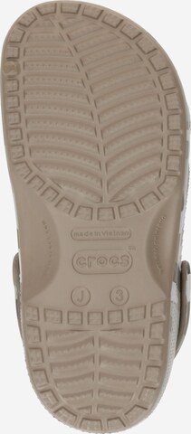 Crocs - Sapatos abertos em castanho