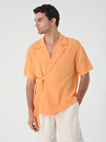 Antioch Regular fit Button Up Shirt in Orange