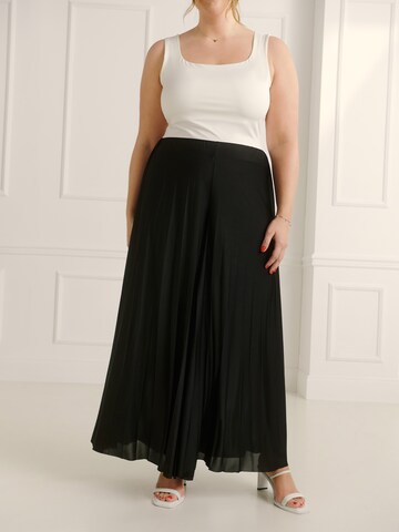 Guido Maria Kretschmer Curvy Wide Leg Bukser 'Samantha' i sort: forside