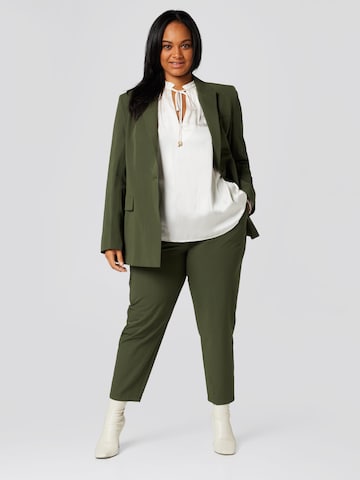 Guido Maria Kretschmer Curvy Blazer 'Orelia' in Green