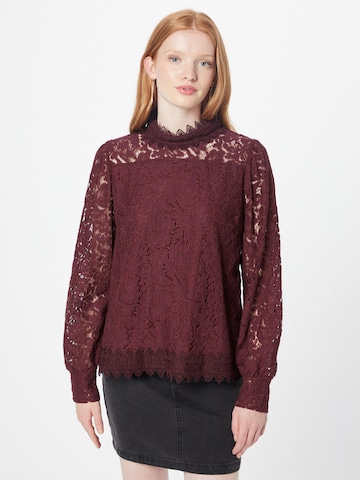 Cream Blouse 'Puna' in Red: front