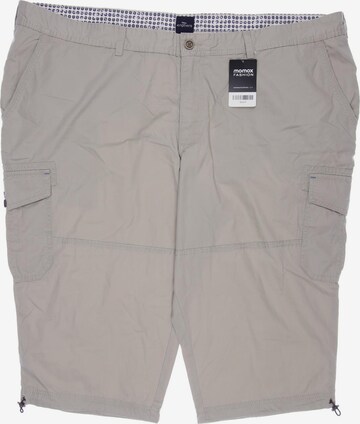 Engbers Shorts in 48 in Beige: front