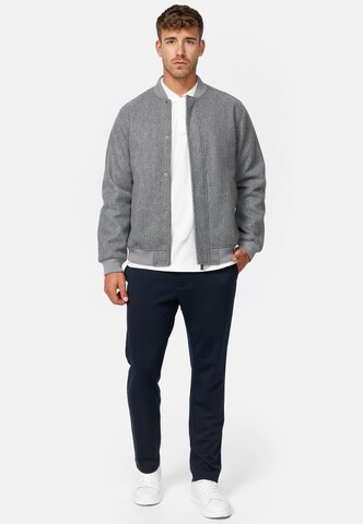 INDICODE JEANS Tussenjas in Grijs