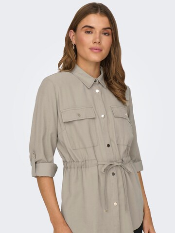 ONLY - Blusa 'ARIS' en beige