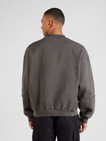 WEEKDAY Sweatshirt 'Liam' in Grau