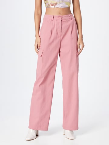 Wide Leg Pantalon cargo Nasty Gal en rose : devant