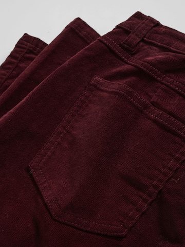 Bootcut Pantaloni di bonprix in rosso