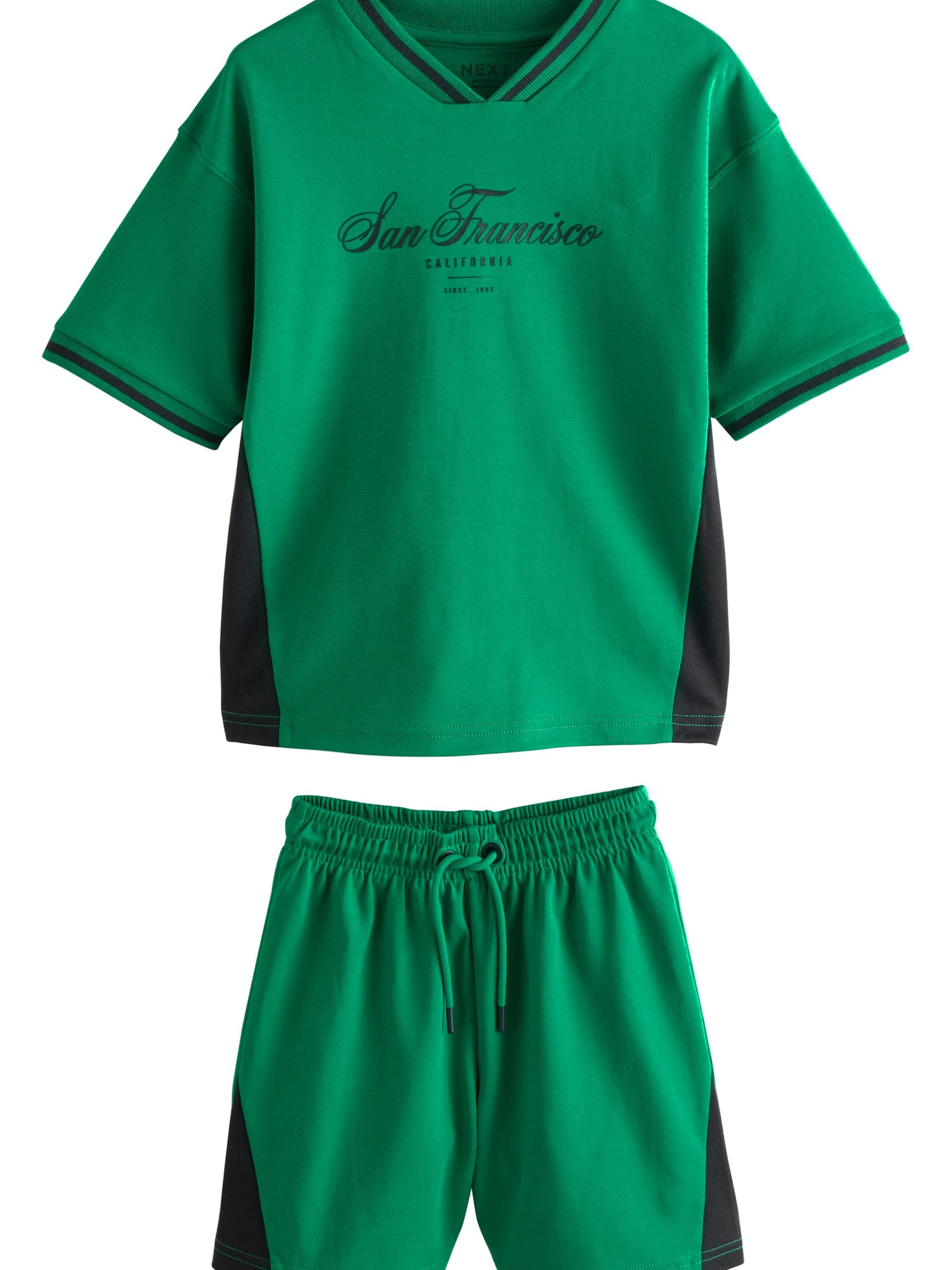 Set de la Next pe verde: față