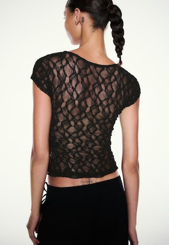Tricou de la Pull&Bear pe negru