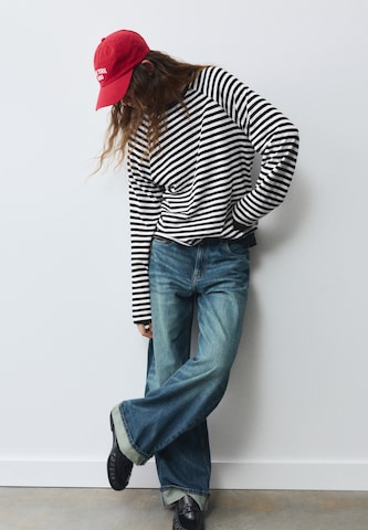 Pull&Bear Majica | črna barva