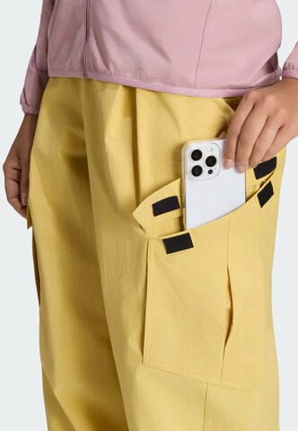 Regular Pantalon outdoor 'Xploric' ADIDAS TERREX en jaune