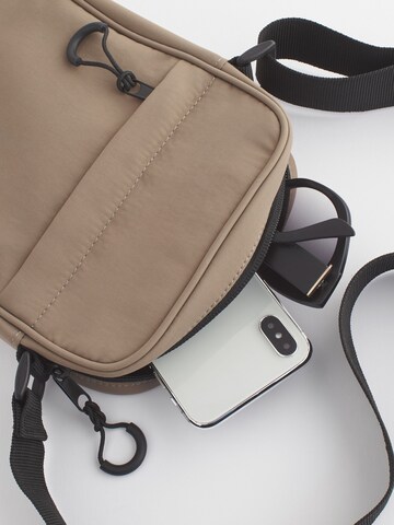 Next Skuldertaske i beige