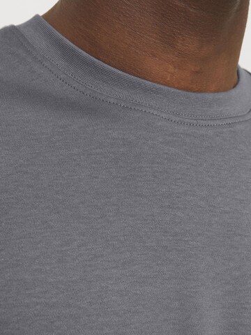 Maglietta 'JJEUrban Edge' di JACK & JONES in grigio