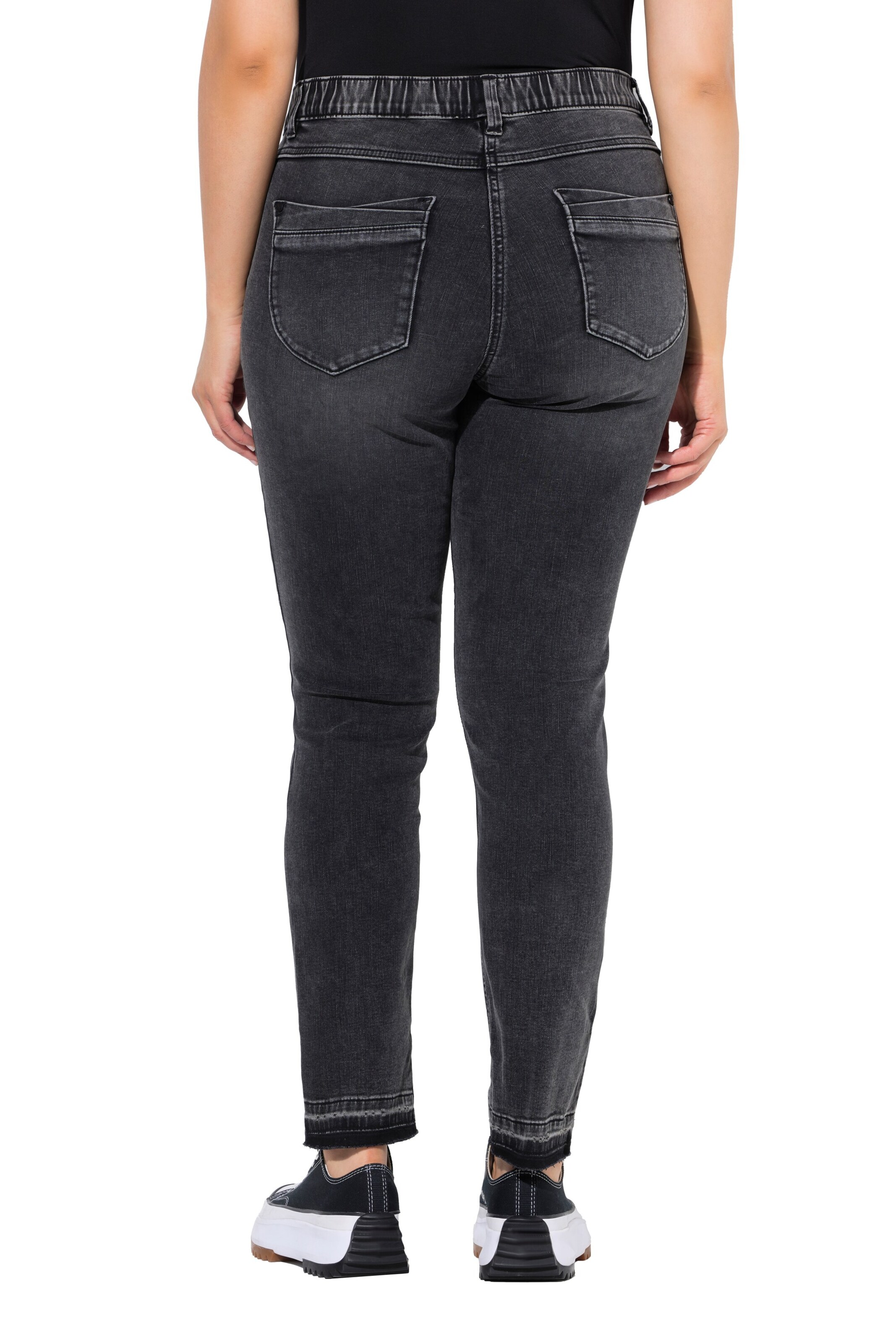 Ulla Popken Regular Jeans in Schwarz