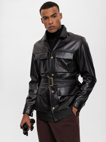 Antioch Between-Season Jacket in Black