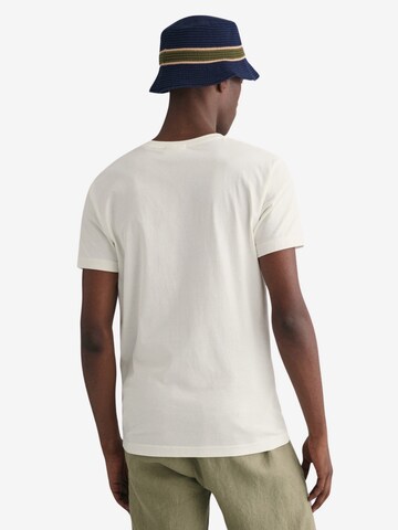 GANT - Camiseta en blanco