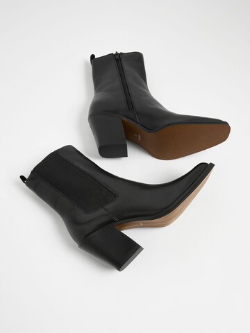 Cizme 'Forever Comfort®' de la Next pe negru
