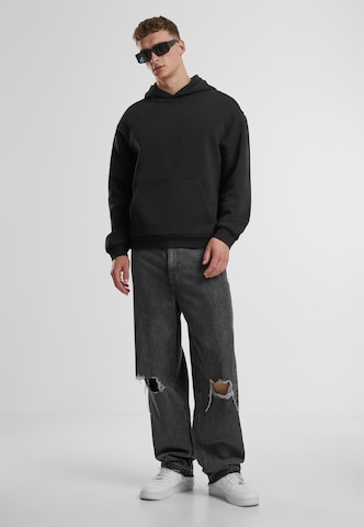 Urban Classics - Sudadera 'Fluffy' en negro
