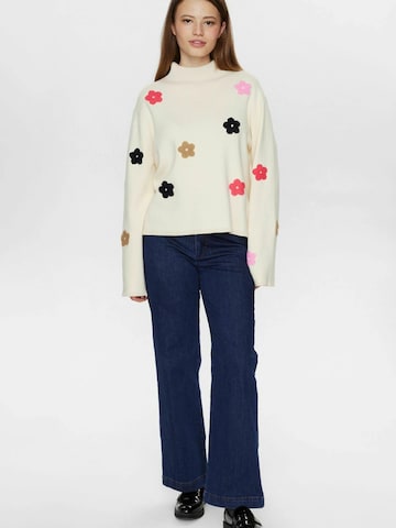 NÜMPH Sweater ' NUFLOW ' in White