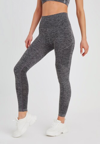 Leif Nelson Skinny Leggings in Black: front